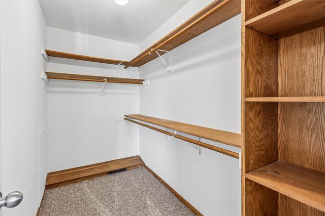 2150 NW 138th Street, Clive, IA 50325