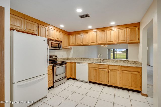 1214 Island Green Drive NE B3-9, Palm Bay, FL 32905