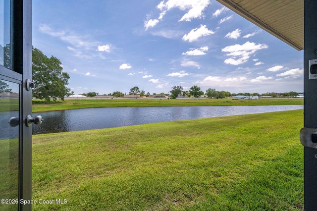 1214 Island Green Drive NE B3-9, Palm Bay, FL 32905