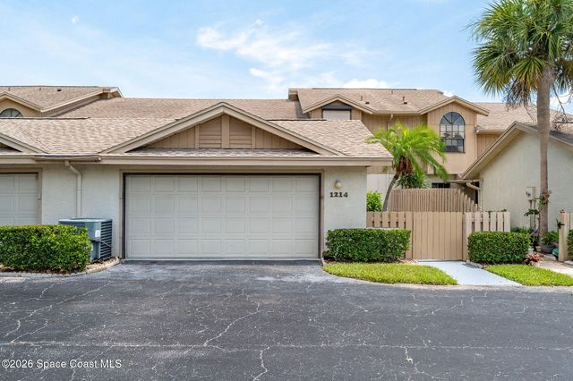 1214 Island Green Drive NE B3-9, Palm Bay, FL 32905