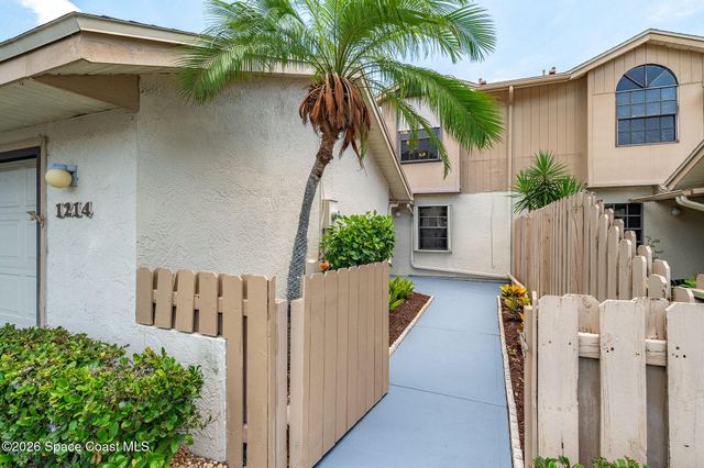1214 Island Green Drive NE B3-9, Palm Bay, FL 32905