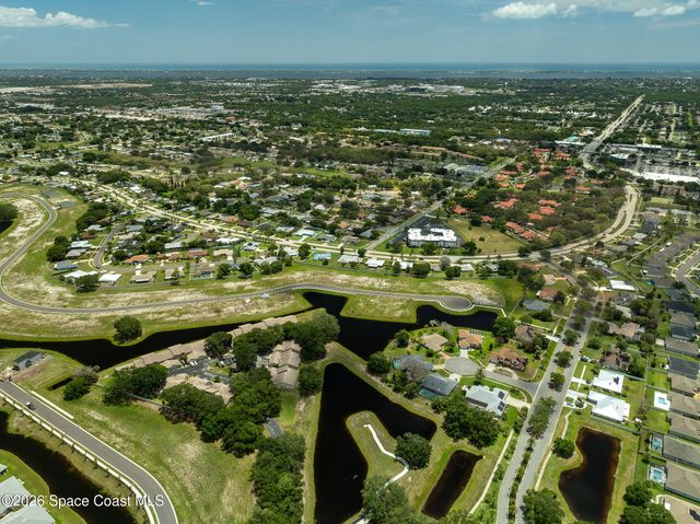 1214 Island Green Drive NE B3-9, Palm Bay, FL 32905
