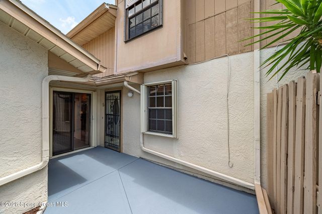 1214 Island Green Drive NE B3-9, Palm Bay, FL 32905