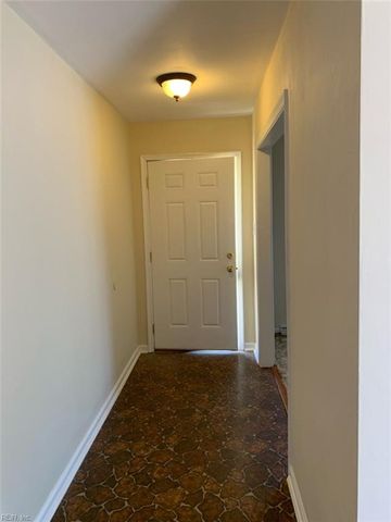 2522 Drum Creek RD, Chesapeake, VA 23321