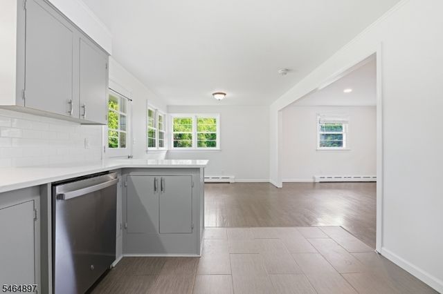 50 Hunters Ln, Sparta Twp., NJ 07871