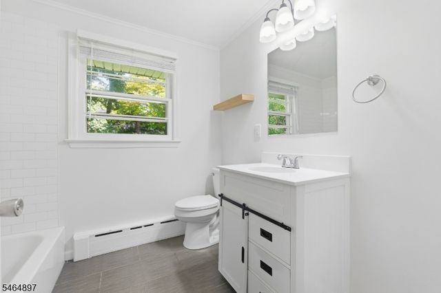 50 Hunters Ln, Sparta Twp., NJ 07871