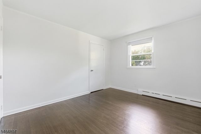 50 Hunters Ln, Sparta Twp., NJ 07871