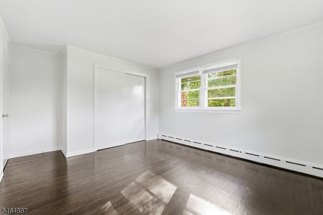 50 Hunters Ln, Sparta Twp., NJ 07871