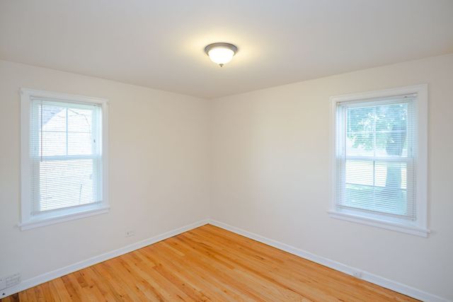4262 W Nelson Street 1, Chicago, IL 60641