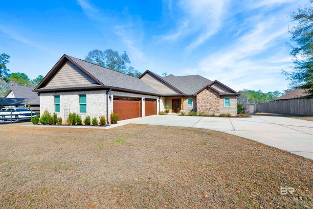 9492 Neumann Drive, Elberta, AL 36530