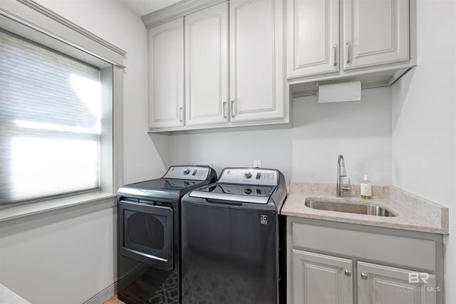 9492 Neumann Drive, Elberta, AL 36530