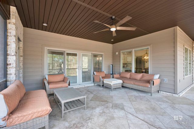 9492 Neumann Drive, Elberta, AL 36530