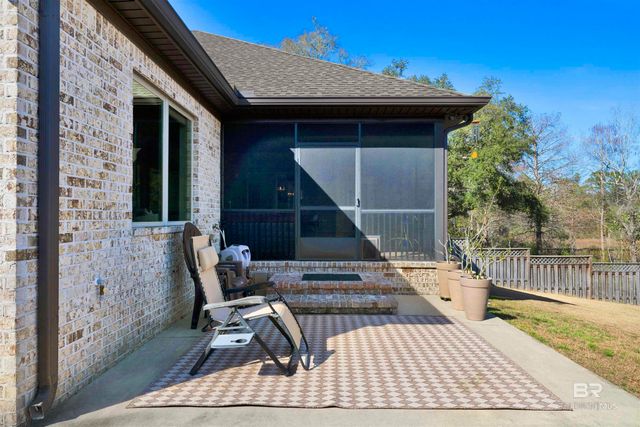 9492 Neumann Drive, Elberta, AL 36530