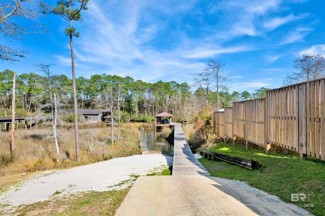 9492 Neumann Drive, Elberta, AL 36530