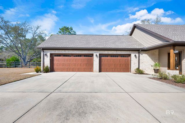 9492 Neumann Drive, Elberta, AL 36530