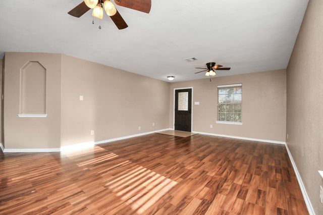 1118 Desert Palms Lane, Rosenberg, TX 77471