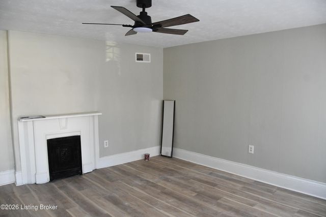 2012 W Main St, Louisville, KY 40203