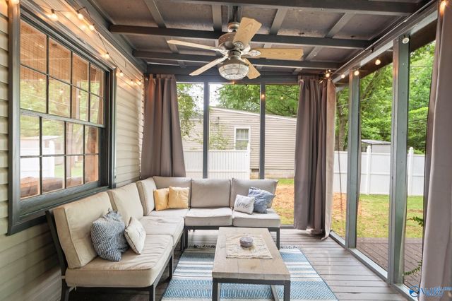2039 Vanderbilt Drive SW, Huntsville, AL 35801