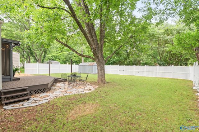2039 Vanderbilt Drive SW, Huntsville, AL 35801