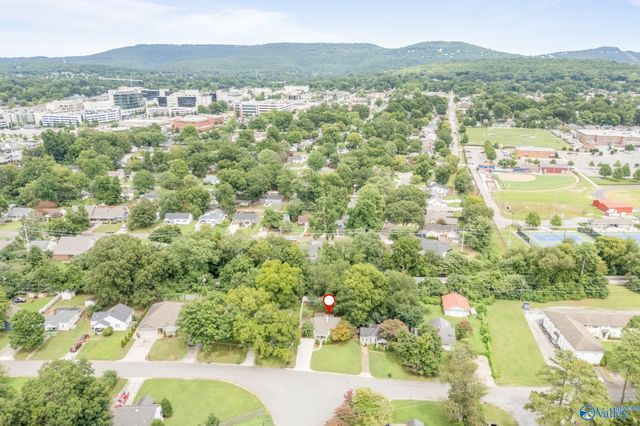 2039 Vanderbilt Drive SW, Huntsville, AL 35801