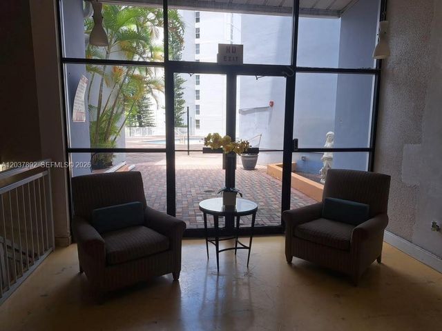 2025 NE 164 307 307, North Miami Beach, FL 33162