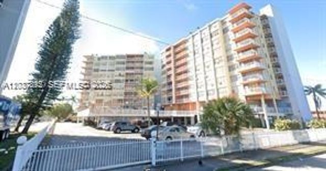 2025 NE 164 307 307, North Miami Beach, FL 33162