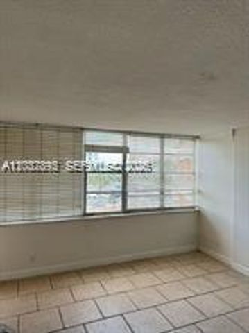 2025 NE 164 307 307, North Miami Beach, FL 33162