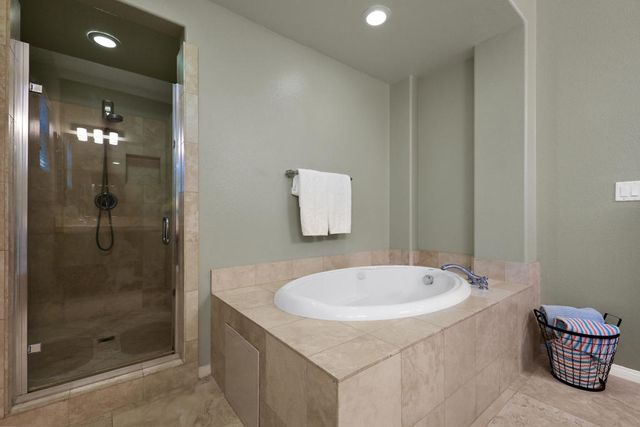 81579 Rancho Santana Drive, La Quinta, CA 92253