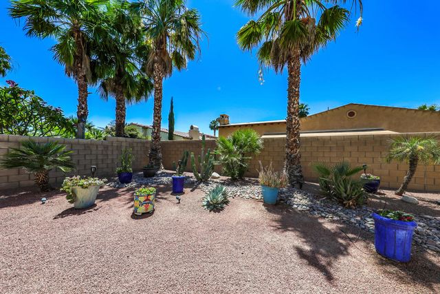 81579 Rancho Santana Drive, La Quinta, CA 92253