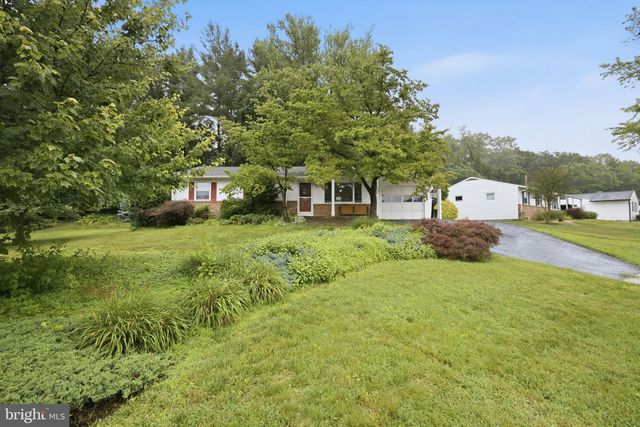11937 BAYSWATER RD, Gaithersburg, MD 20878