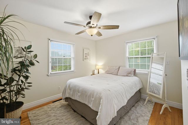 11937 BAYSWATER RD, Gaithersburg, MD 20878
