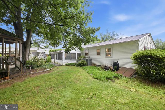 11937 BAYSWATER RD, Gaithersburg, MD 20878