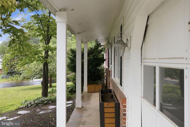 11937 BAYSWATER RD, Gaithersburg, MD 20878