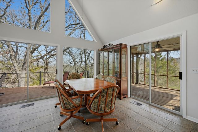 102 Hacienda Drive, Pottsboro, TX 75076