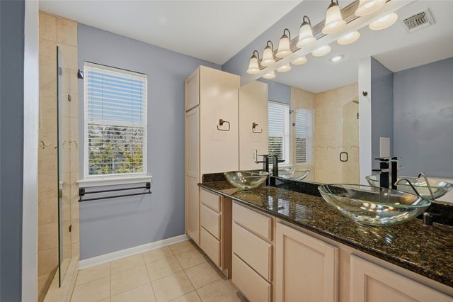 102 Hacienda Drive, Pottsboro, TX 75076