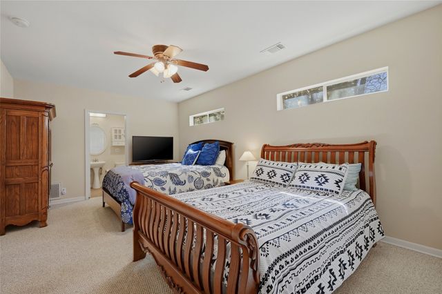 102 Hacienda Drive, Pottsboro, TX 75076