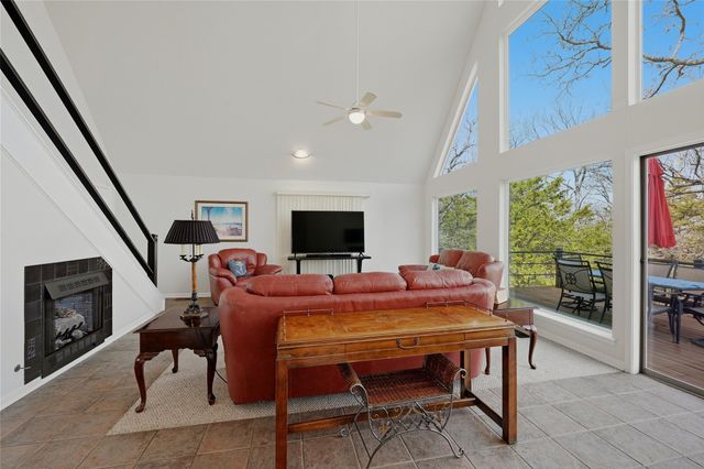 102 Hacienda Drive, Pottsboro, TX 75076