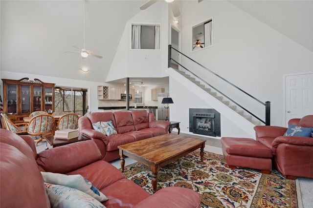 102 Hacienda Drive, Pottsboro, TX 75076