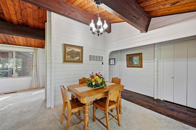 914 Kiowa Drive W, Lake Kiowa, TX 76240
