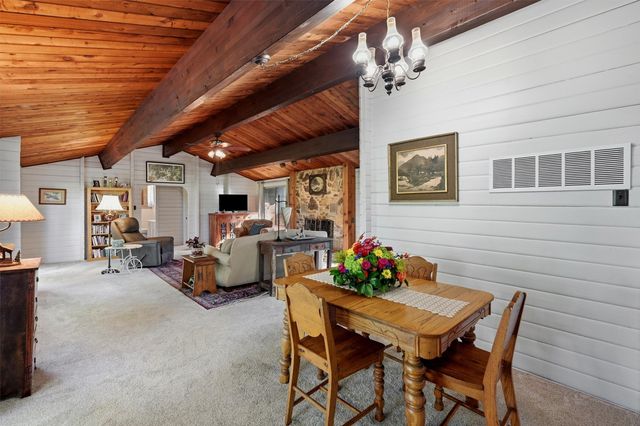 914 Kiowa Drive W, Lake Kiowa, TX 76240