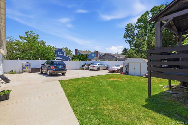 2381 Harrison Avenue, Baldwin, NY 11510
