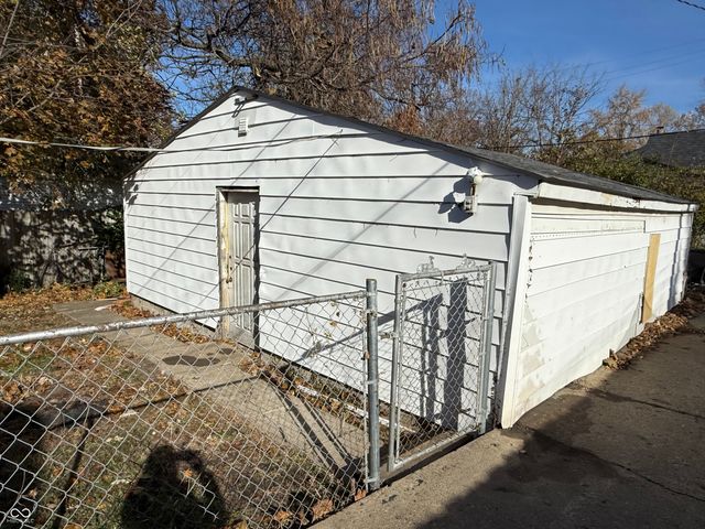4257 Weaver Avenue, Indianapolis, IN 46227