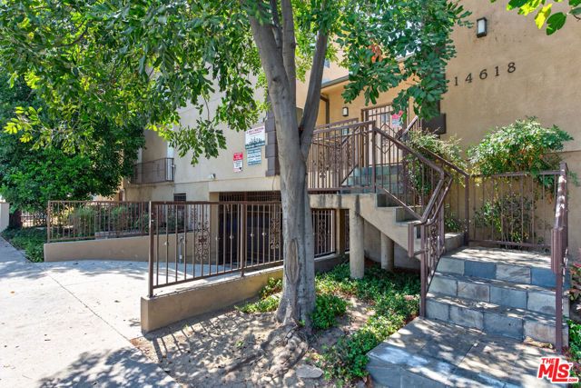 14618 Gilmore Street 4, Los Angeles, CA 91411