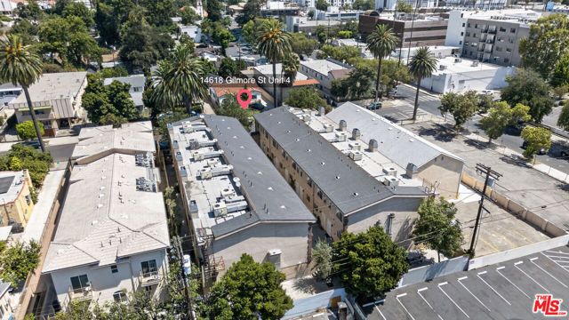 14618 Gilmore Street 4, Los Angeles, CA 91411