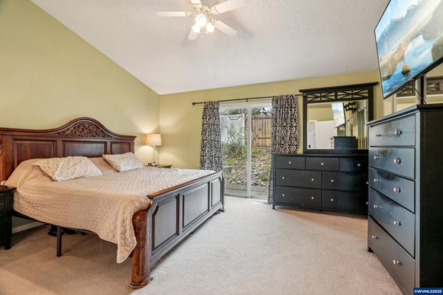 314 NW Elderberry Ln, Dallas, OR 97338