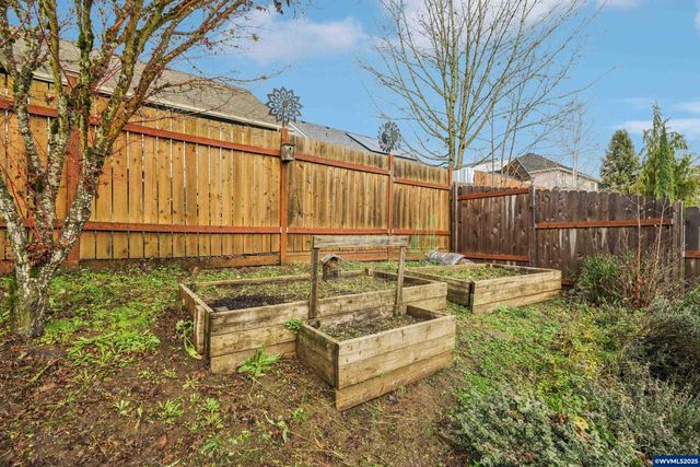 314 NW Elderberry Ln, Dallas, OR 97338