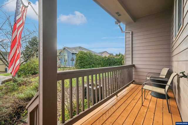 314 NW Elderberry Ln, Dallas, OR 97338