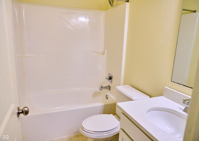 9218 Tansel Creek Drive, Indianapolis, IN 46234