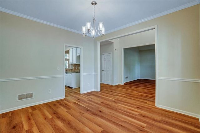 6005 Lake Windsor Parkway, Buford, GA 30518