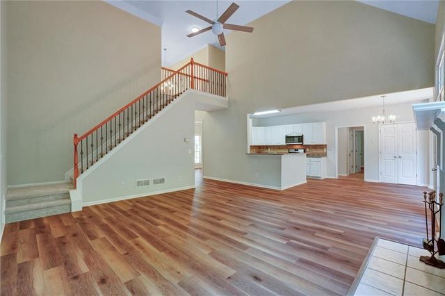 6005 Lake Windsor Parkway, Buford, GA 30518
